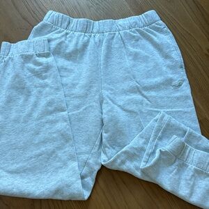 Hollister Ultra High-rise sweatpants in Heathered Grey size S.